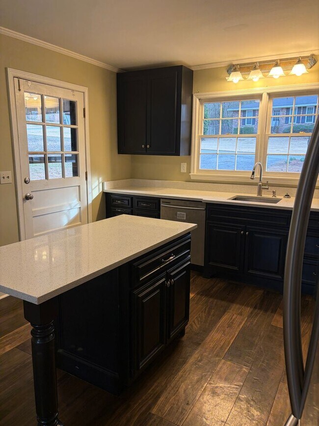 Building Photo - Douglasville