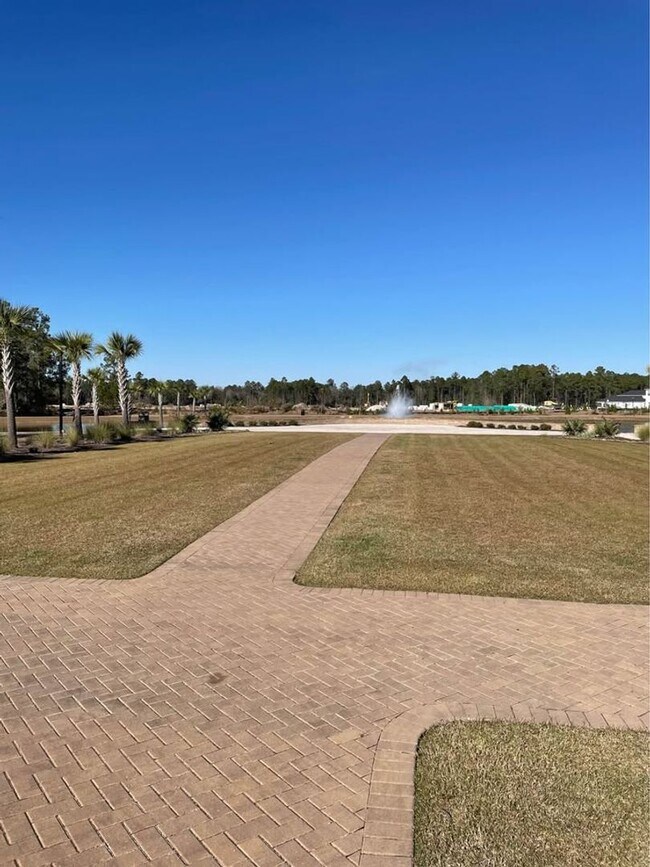 Building Photo - Available Soon! Stunning Five Bedroom, Three Bath Home in Clear Pond!