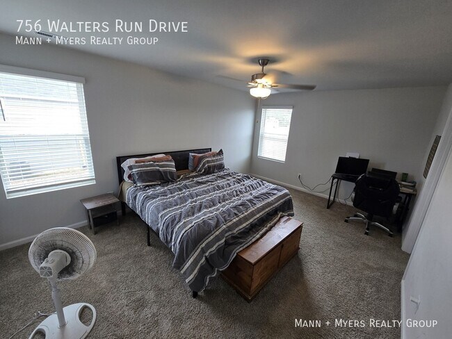 Building Photo - 756 Walters Run Dr