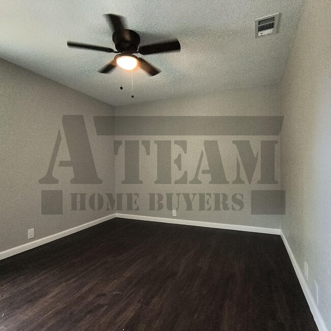 Building Photo - Beautiful 2 Bedroom 1 Bathroom for rent in Kaufman!