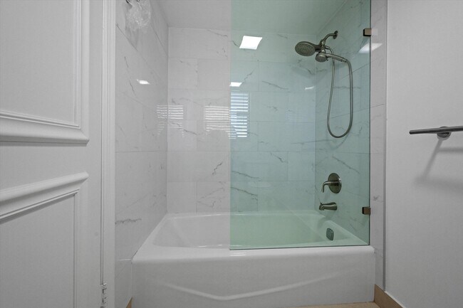 Building Photo - 13321 Polo Club Rd