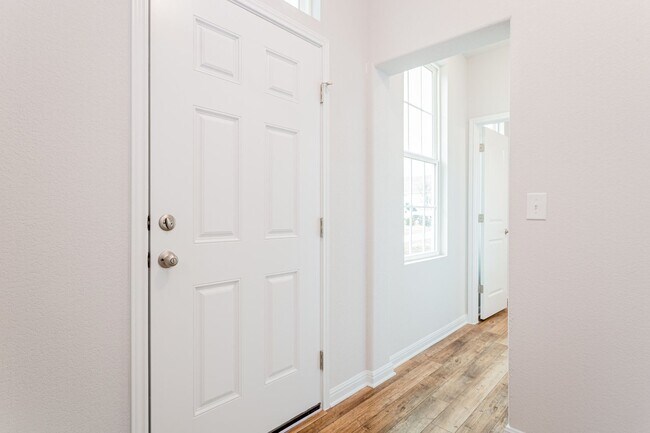 Building Photo - 1532 Arbor Knot Dr