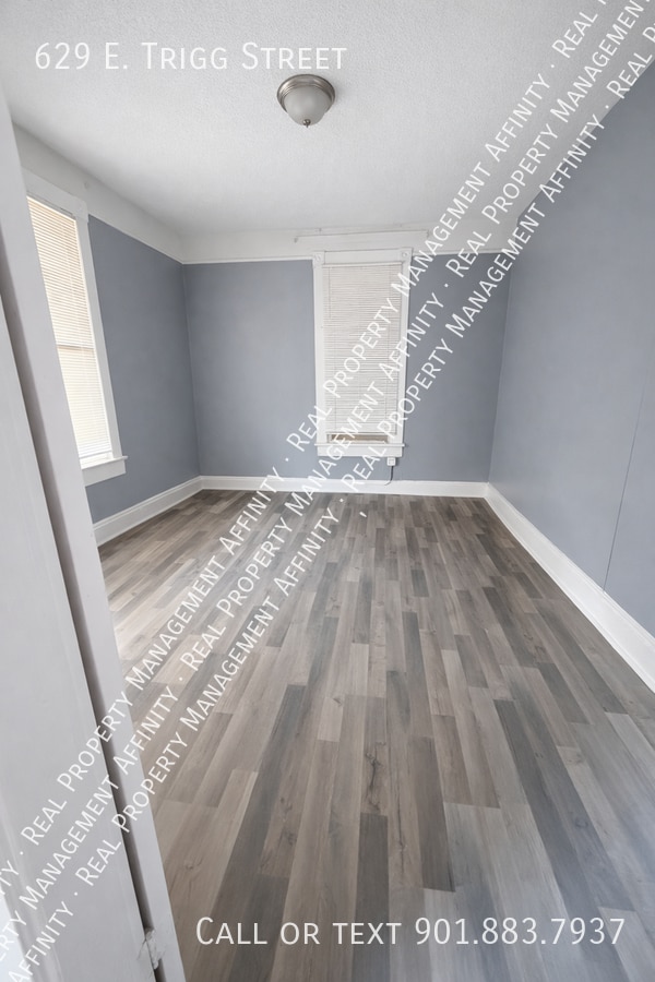 Building Photo - 629 E Trigg Ave