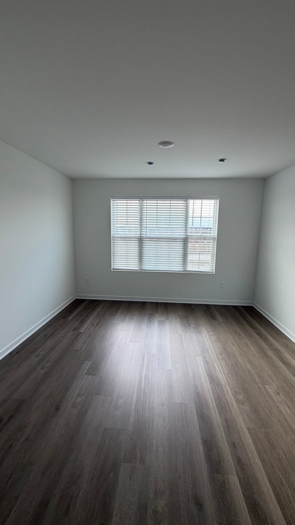 Building Photo - 2637 Santa Fe Drive