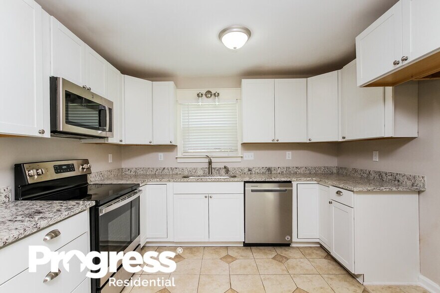 Building Photo - 12907 Silbury Ln