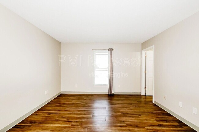 Building Photo - 1702 W Michigan St