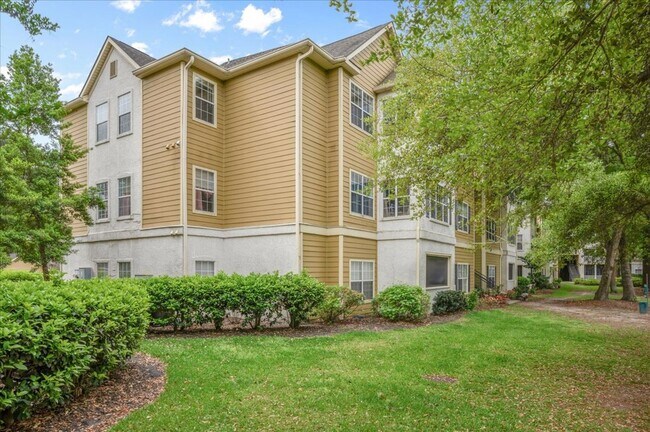 Building Photo - Spacious 3BR Condo in Gated White Marsh Island Community | Resort-Style Amenities | Pet-Friendly