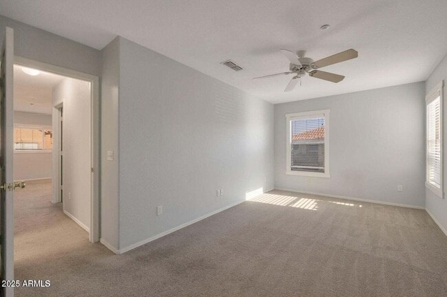 Building Photo - 7500 E Deer Valley Rd