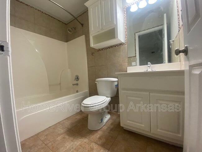 Building Photo - 9 Ormskirk Ln