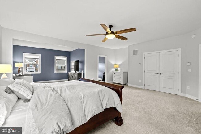 Building Photo - 9228 Clementine Ct