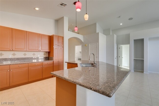 Building Photo - 7000 Point Cabrillo Ct