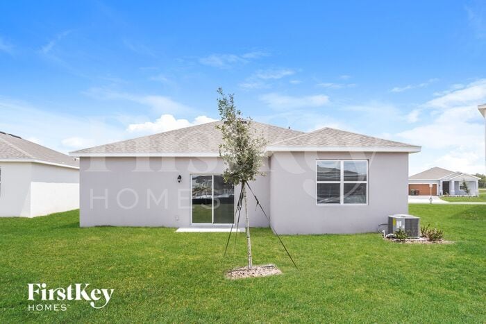 Building Photo - 1611 Isleta Lp