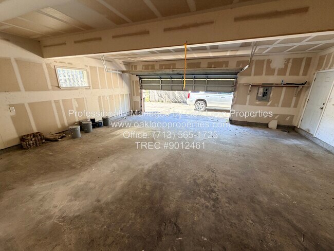 Building Photo - 12514 Safeguard St