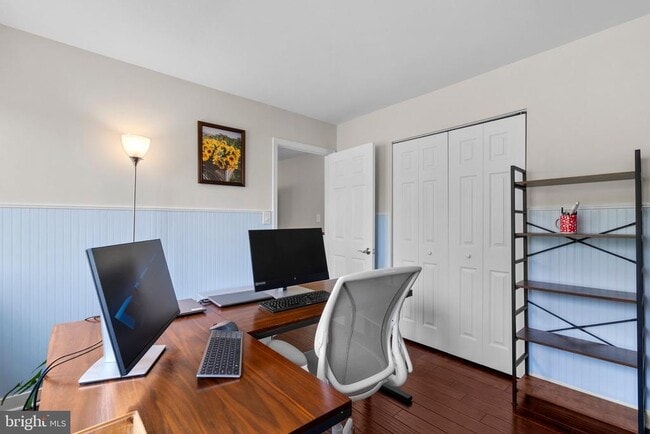 Building Photo - 11310 Harborside Cluster