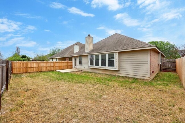 Building Photo - 2832 Mission Tejas Dr