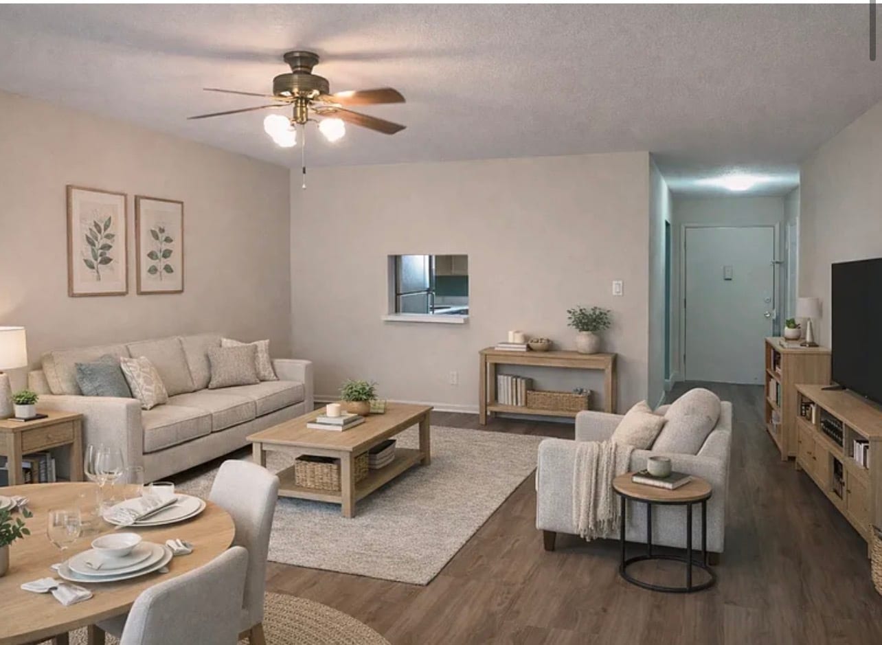 Large living space with acess to kitchen - 2901 N Halifax Ave