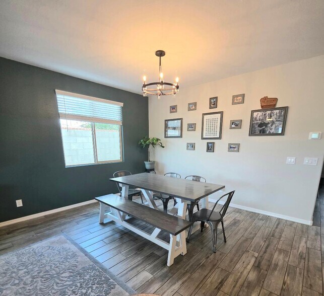 Dining - 5154 N 188th Ln