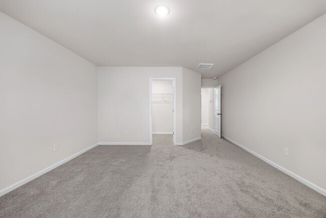 Building Photo - New constructed 5 bed 3 Bath Inman SC