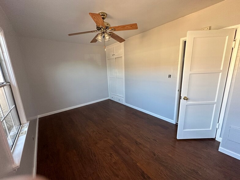 Building Photo - 2530 Termino Ave