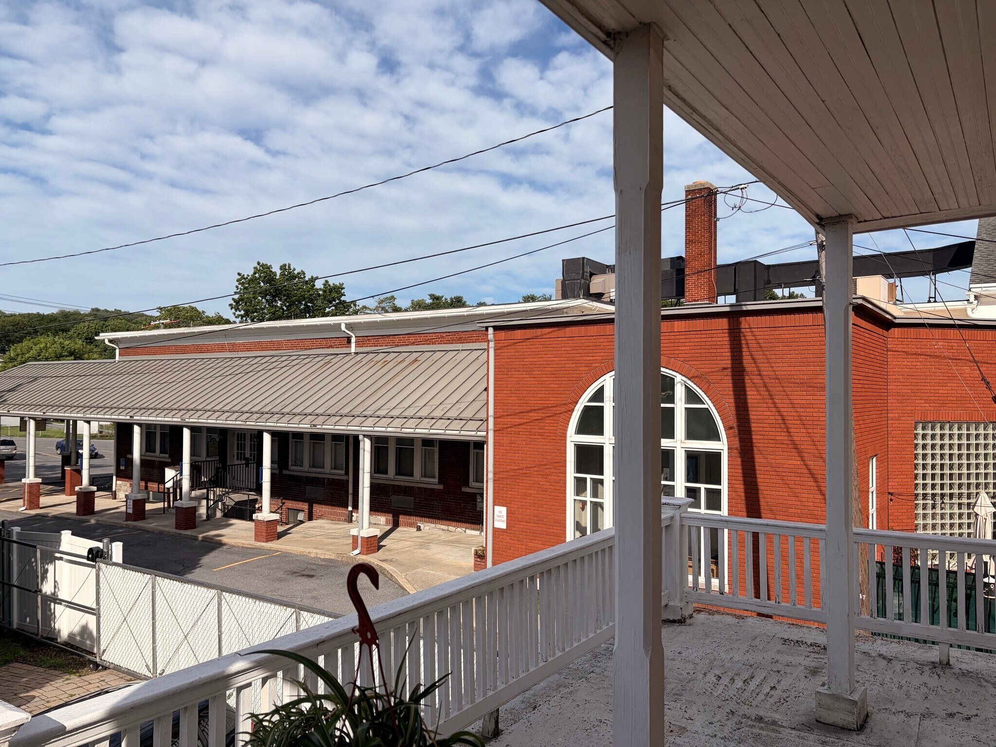 Building Photo - 77 E Main St