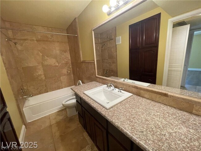 Building Photo - 1150 N Buffalo Dr