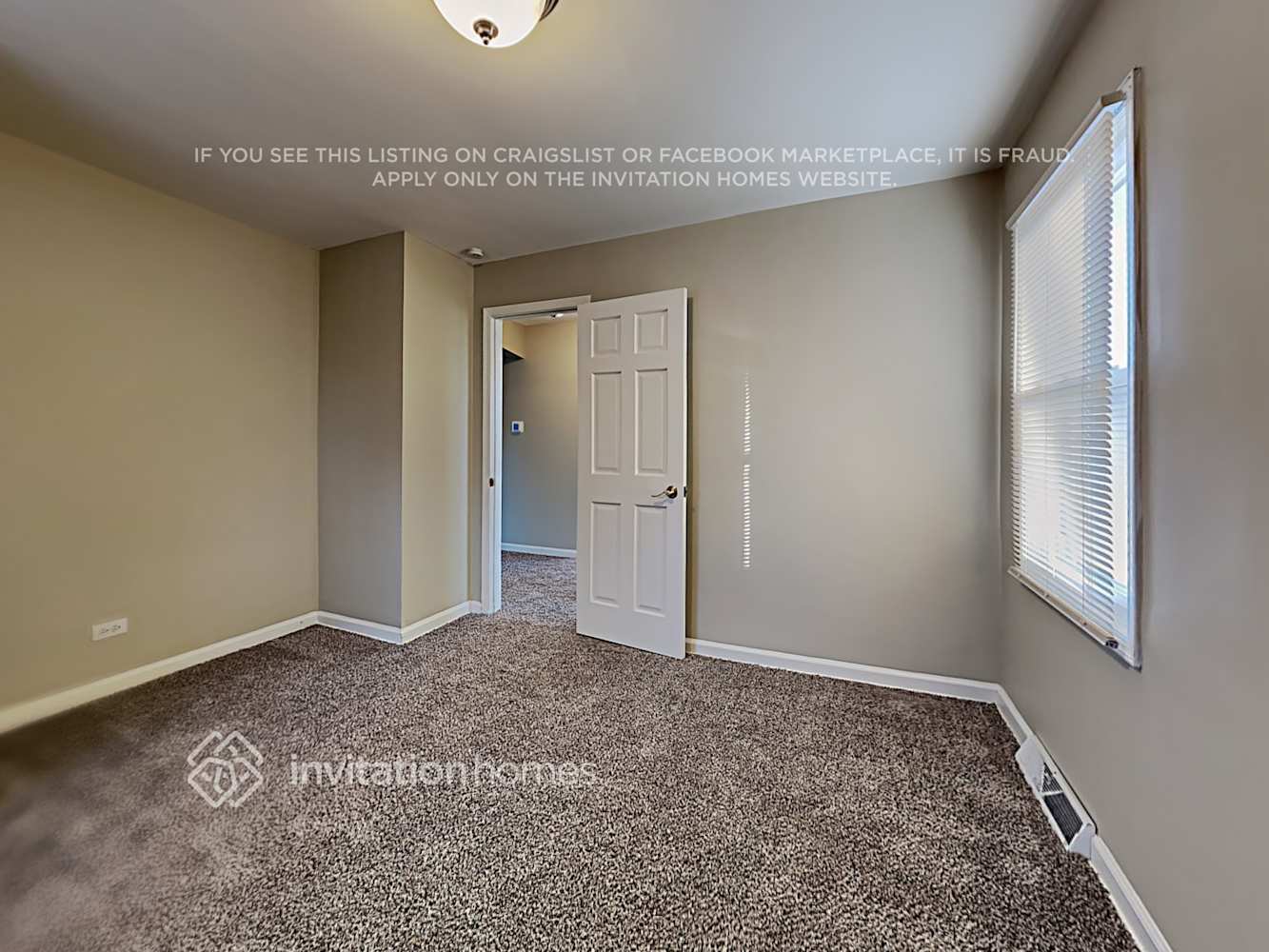 Building Photo - 9307 Nordica Ave