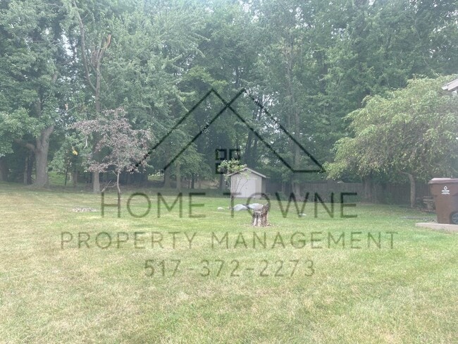 Building Photo - 5664 Woodstock Dr