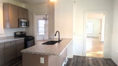 Building Photo - 122 North St