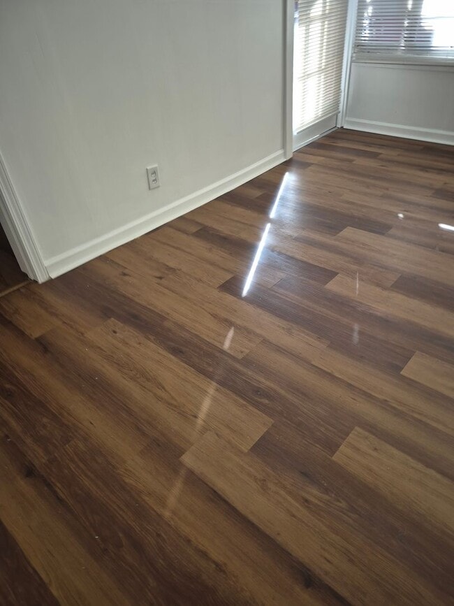 Building Photo - 1029 N Barksdale St