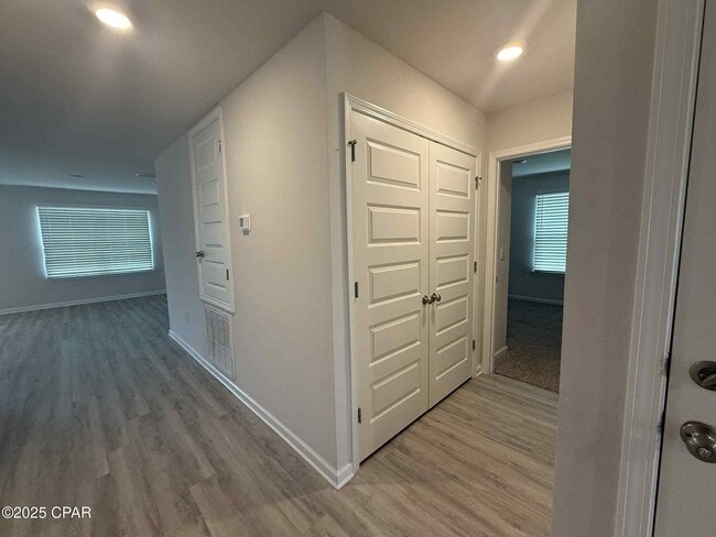 Building Photo - 6621 Slabinski Ln
