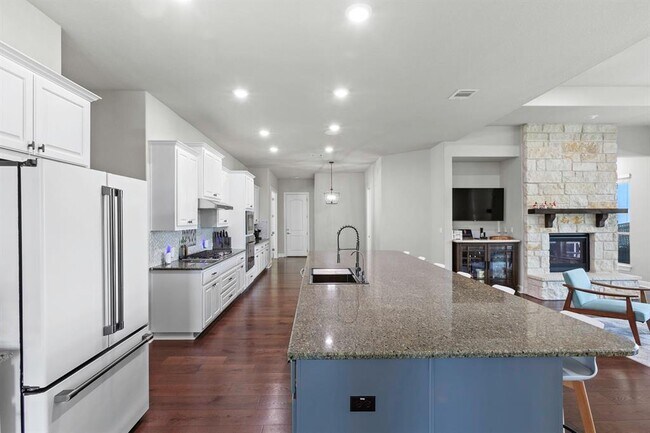 Building Photo - 1720 Boscello Ct