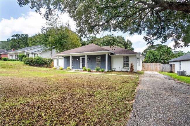 Building Photo - 7328 Janita Dr