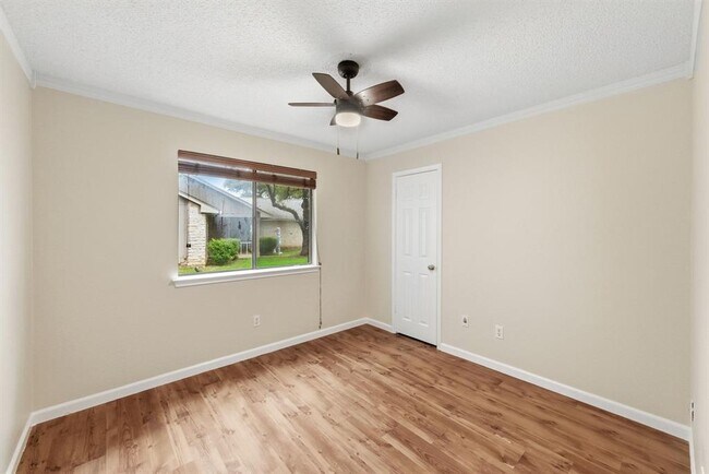 Building Photo - 11931 Bittern Hollow