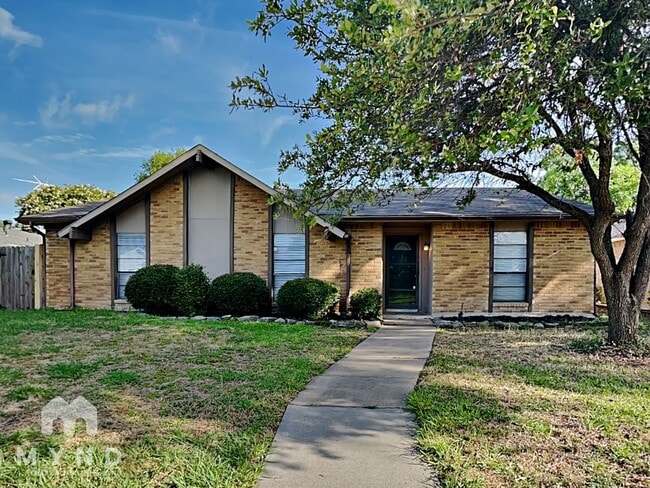 Primary Photo - 5033 Amhurst Ln
