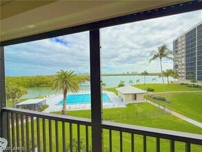 Building Photo - 15 Bluebill Ave