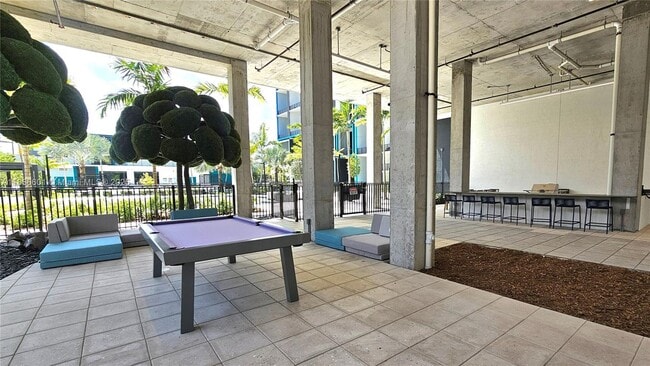 Building Photo - 4400 Sunrise Blvd