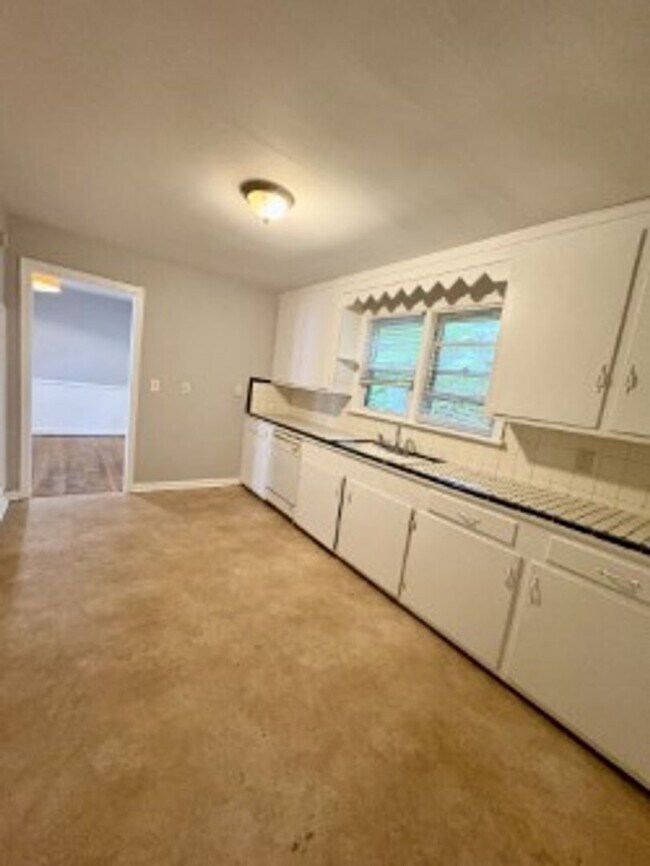 Building Photo - 7709 Castleton Pl