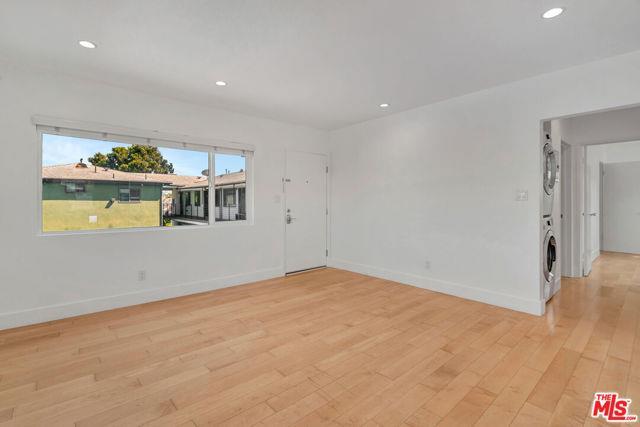 Building Photo - 119 Paloma Ave