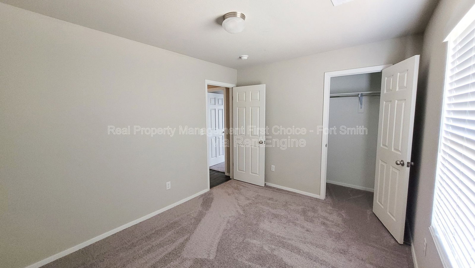 Building Photo - 8218 Melody Ln