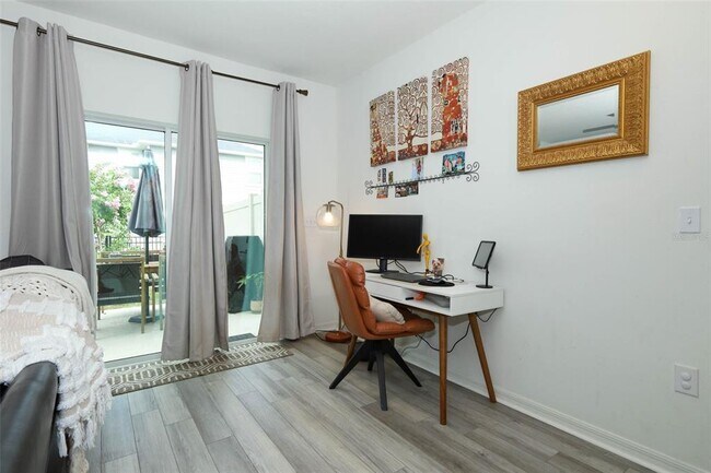 Building Photo - 2326 Carrabelle Wy