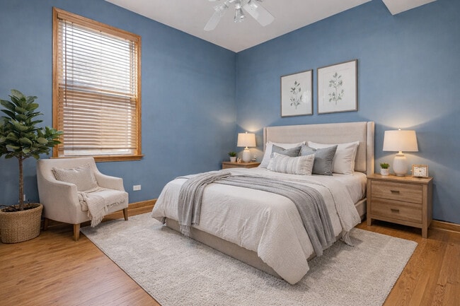 Building Photo - 1901 W Fletcher St