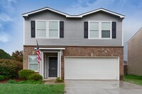 Building Photo - THREE BEDROOM/TWO BATH SPACIOUS HOME - OWE...