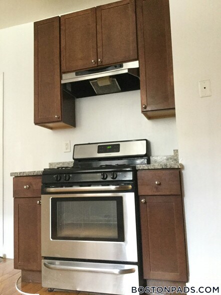 Building Photo - 119 Washington St