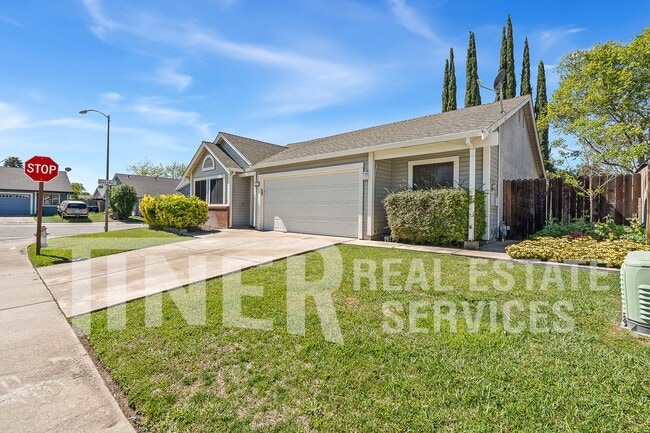 Building Photo - 8501 Yellowtail Way