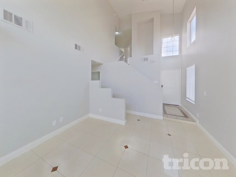 Building Photo - 3578 Tokyo Ct