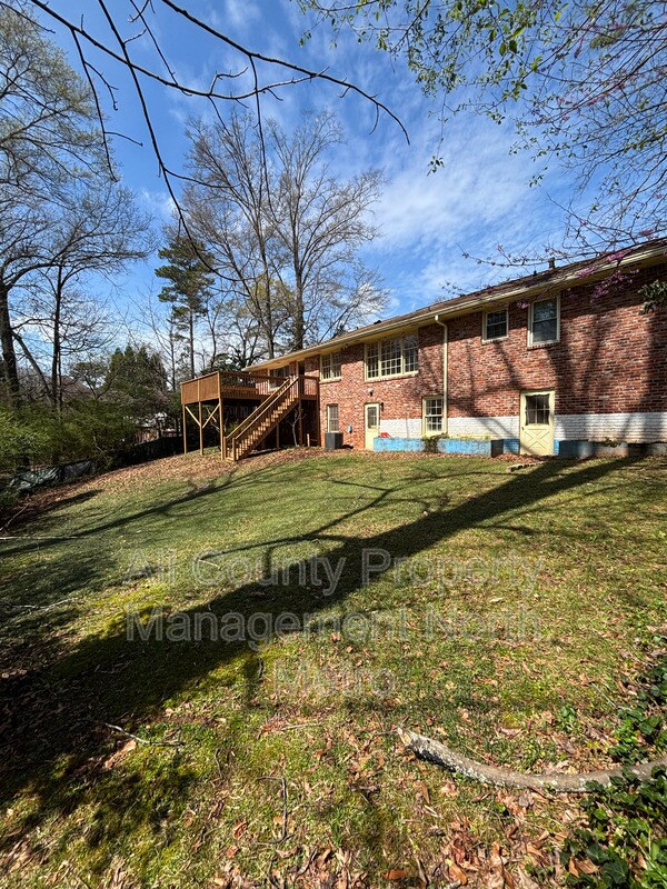 Building Photo - 1273 Becket Dr NE