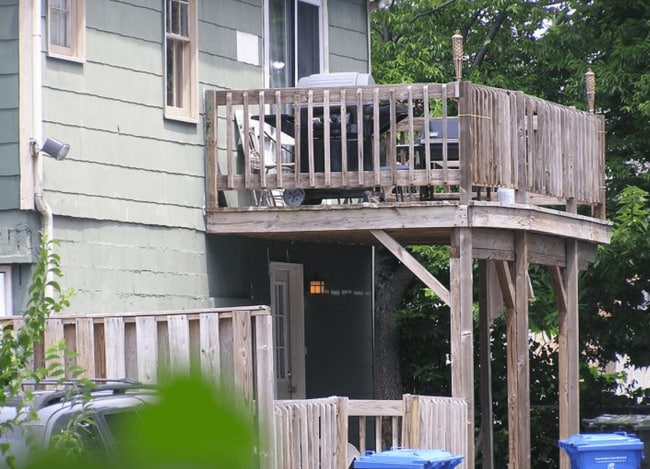 Building Photo - 406 Woodland Ave