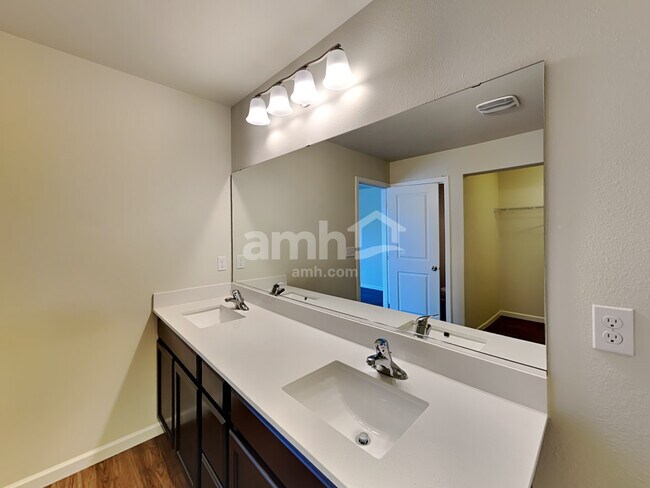 Building Photo - 18952 112th Ave Ct E