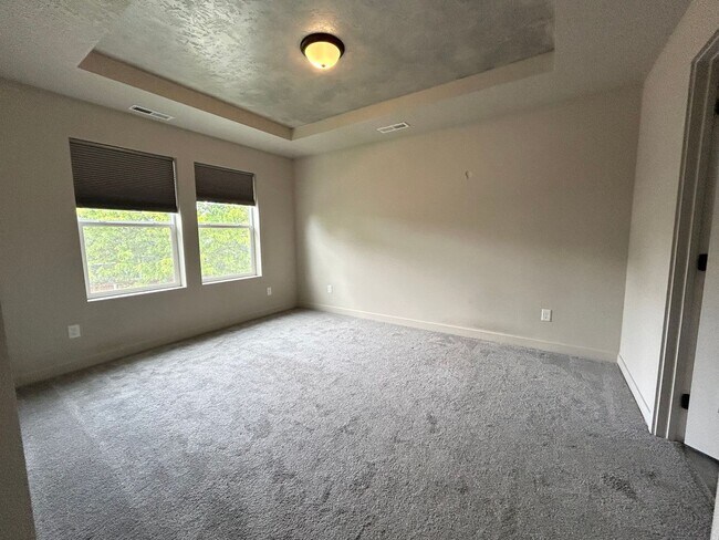 Building Photo - Charming Modern Home in the Heart of Boise