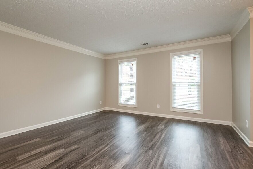 Building Photo - 3391 Kittery Dr SW